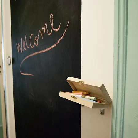 Keep Touch Hostel *