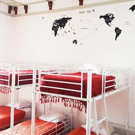 Keep Touch Hostal *